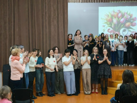 ДОЧКИ-МАТЕРИ.